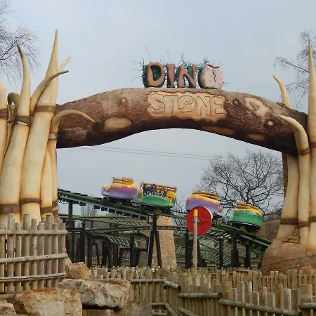 منتزه العطل Flamingo Land - Woodlands W42